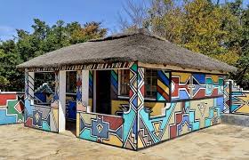maison Ndebele.jpg