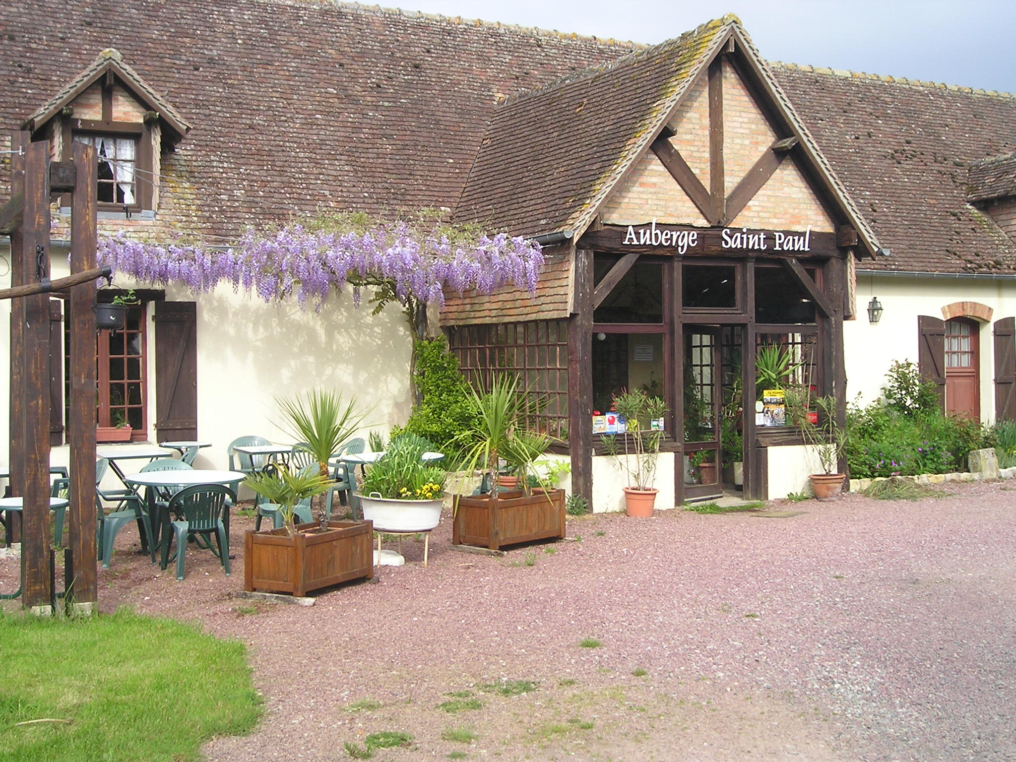 auberge E06 001.jpg